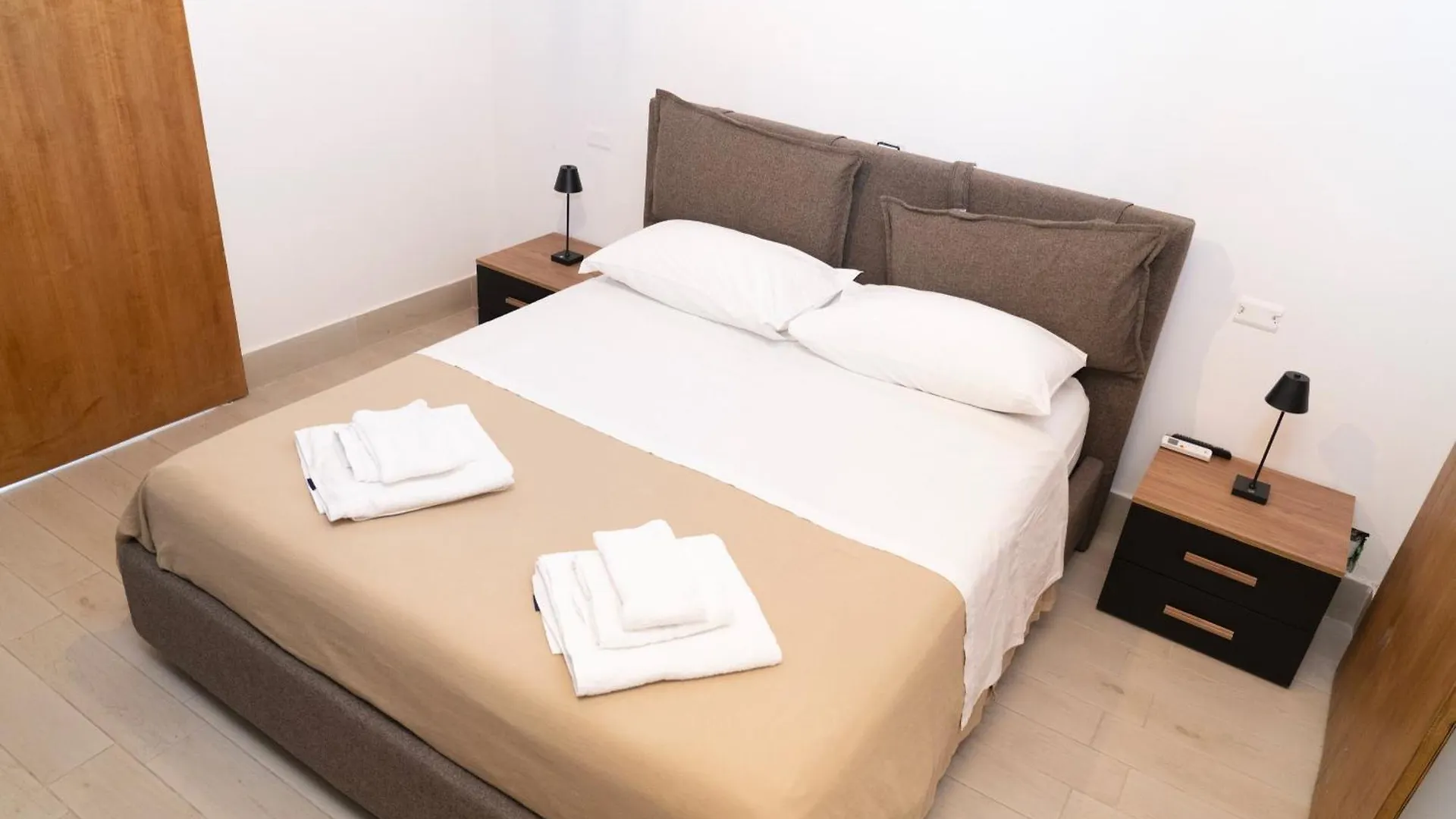 Politeama Apartments Palermo
